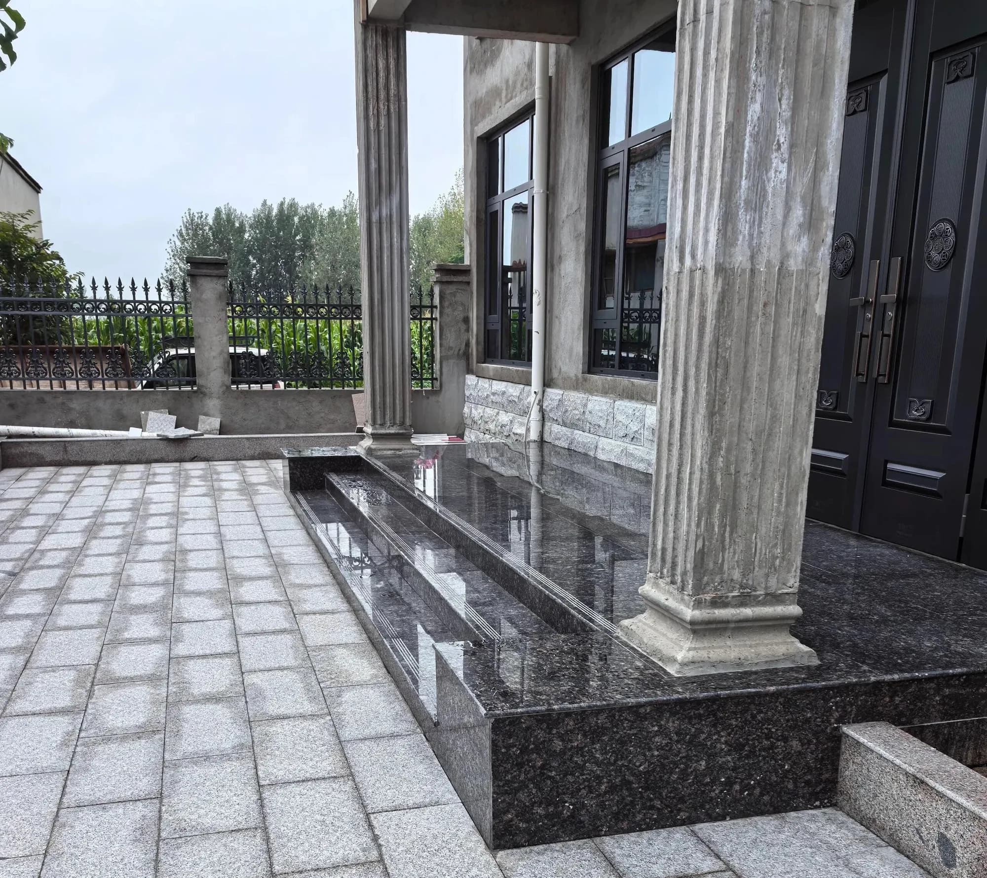 English Brown Granite stone sample
